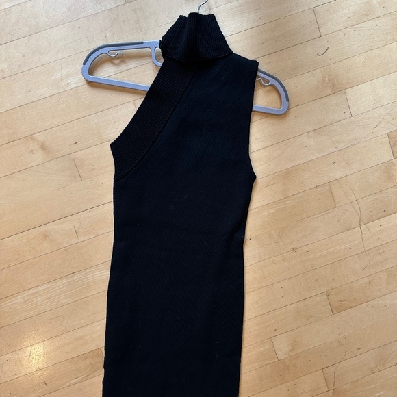 Alice + Olivia KiKi one shoulder knit dress, XS,N - Picture 6 of 6